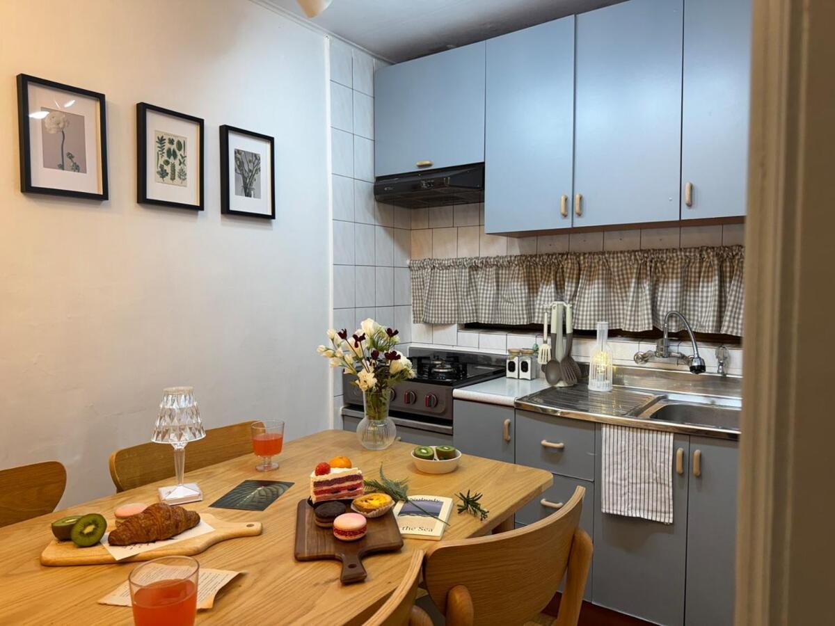 Fanfar, Apartment